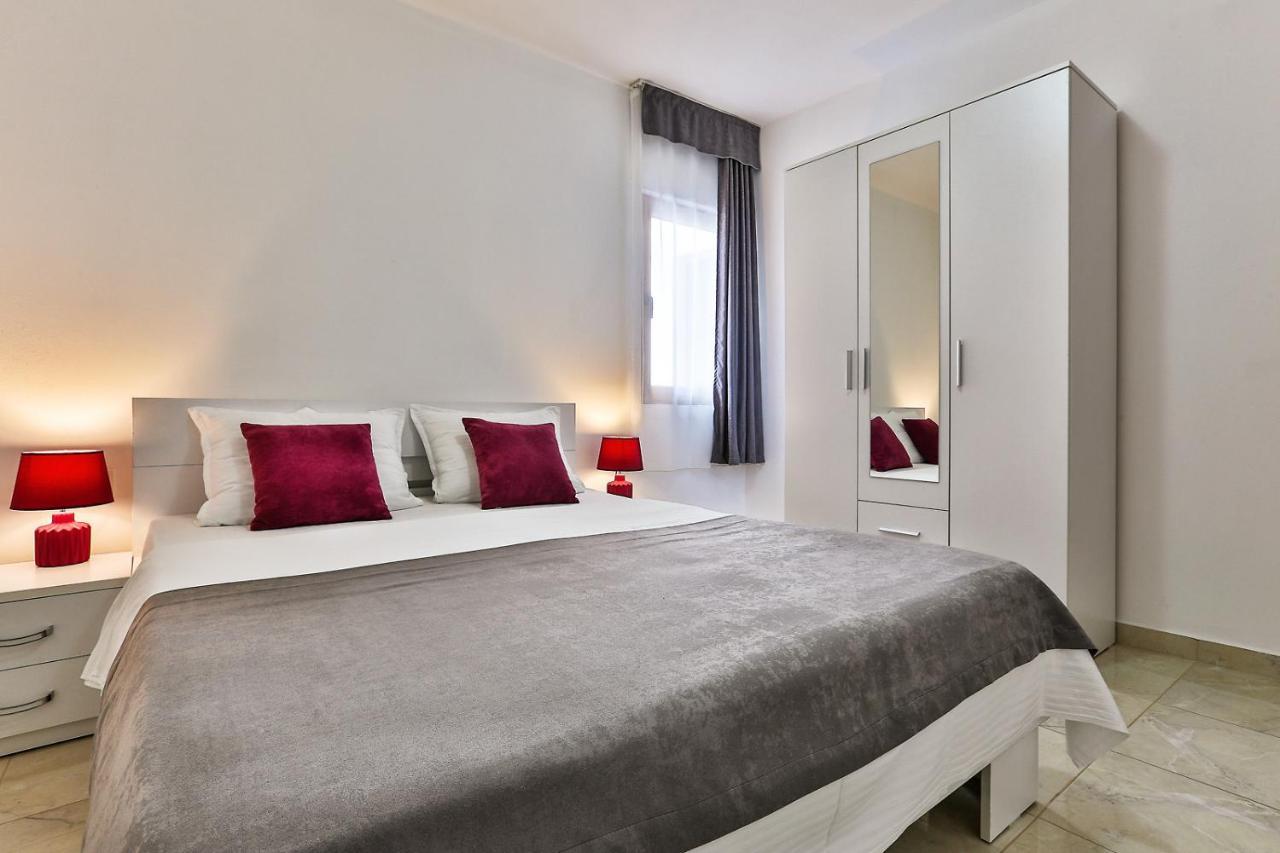 Apartments Sidro Dobra Voda Zewnętrze zdjęcie
