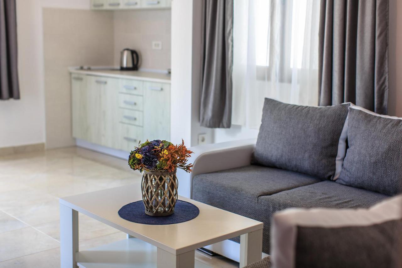 Apartments Sidro Dobra Voda Zewnętrze zdjęcie